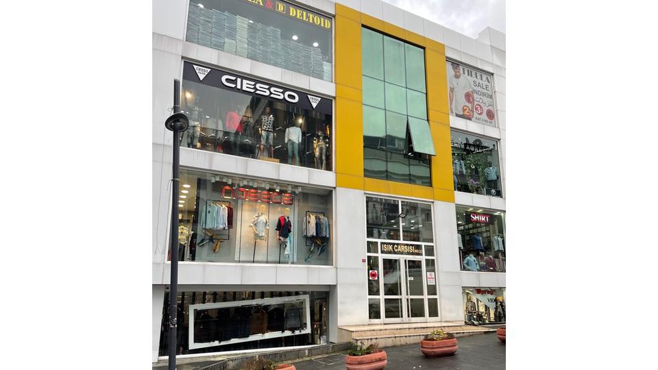 Işık Çarşısı - Merter