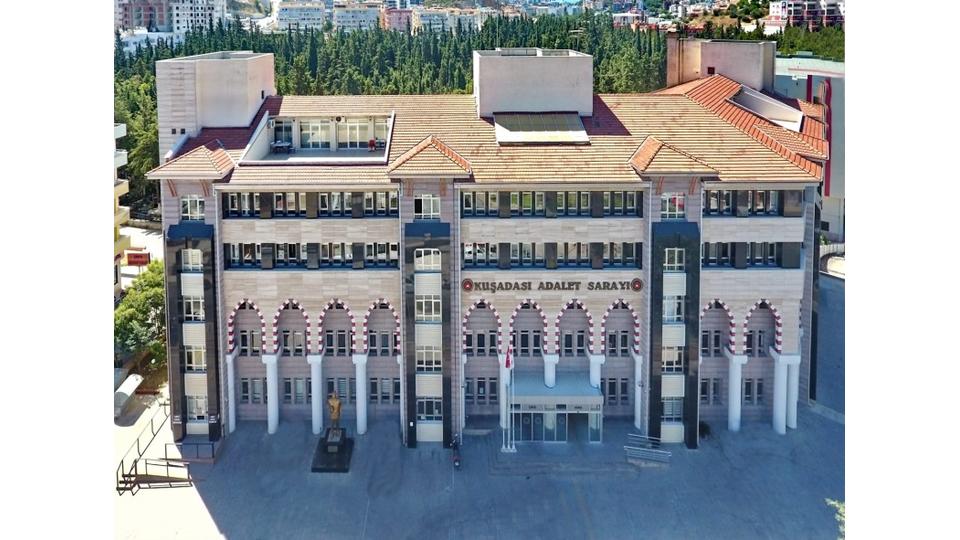 Kuşadası Adliyesi