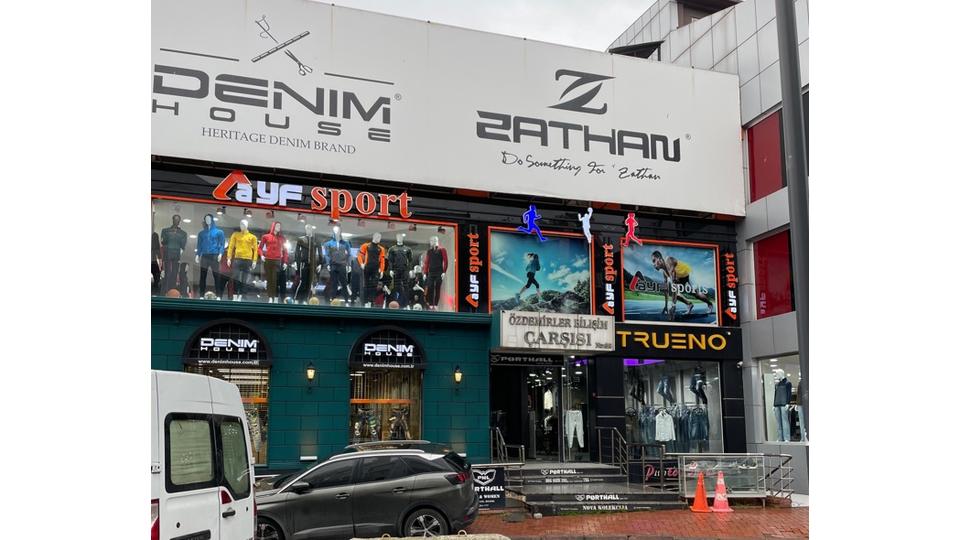 Özdemirler Bilişim Çarşısı