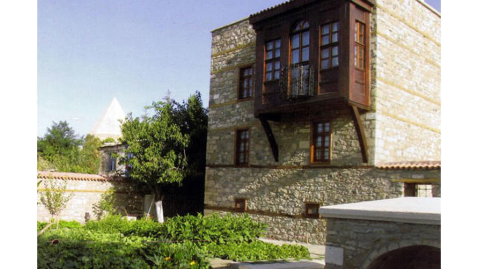 Şefik Gül Kültür Evi