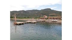 Zeus Beach & Camping